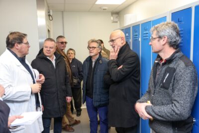 Agrandir l'image 2 sur 3, fenêtre modale