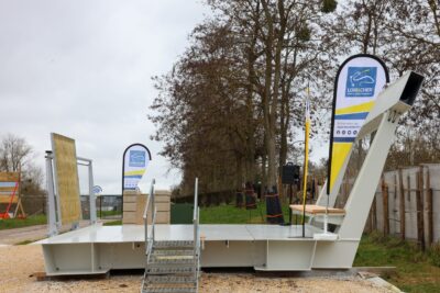 Agrandir l'image 1 sur 2, fenêtre modale