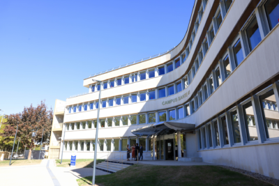 Agrandir l'image 2 sur 2, fenêtre modale